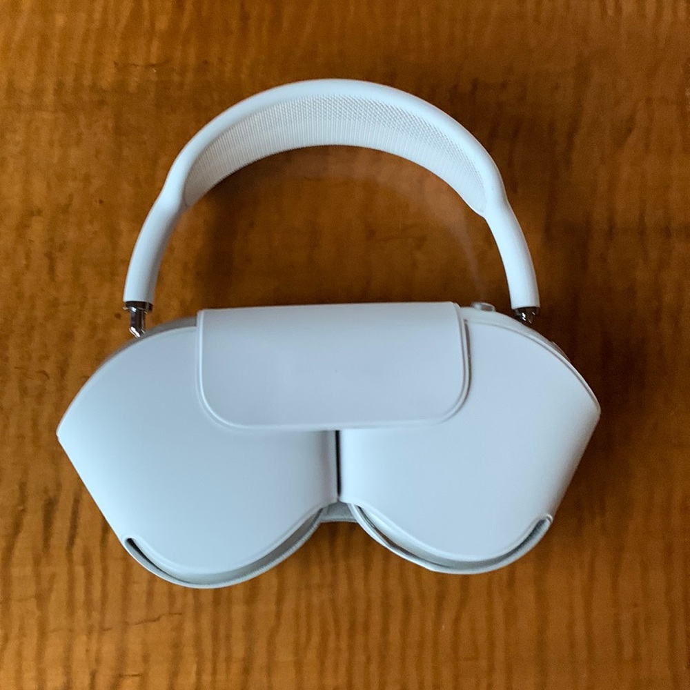 Apple AirPods Max. Brand new (silver)